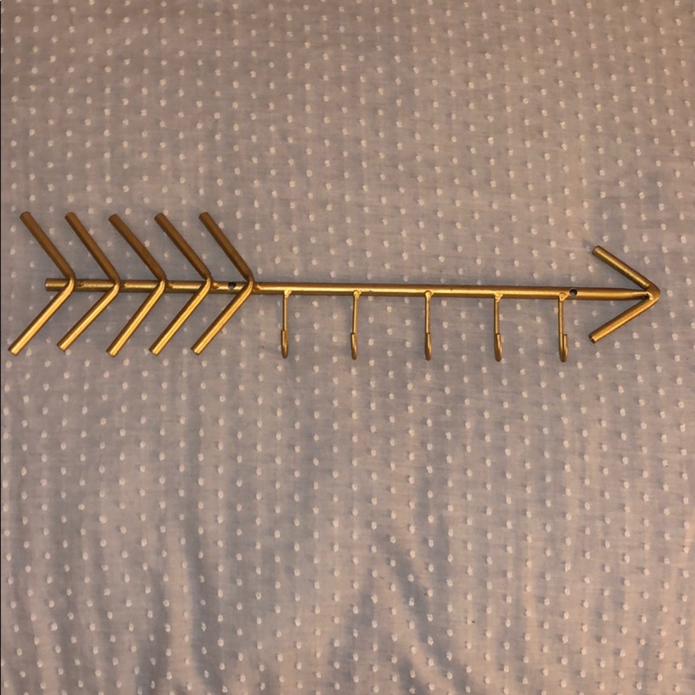 Gold Arrow Jewelry Holder